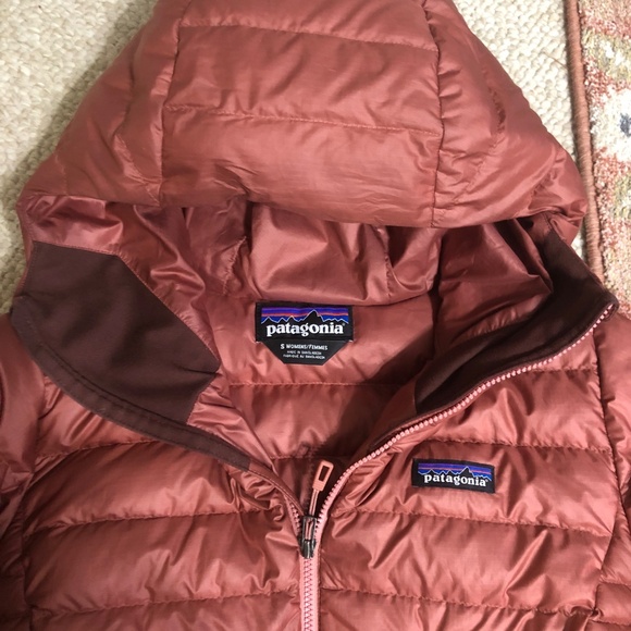 Patagonia Down Sweater Hoodie - Picture 3 of 3